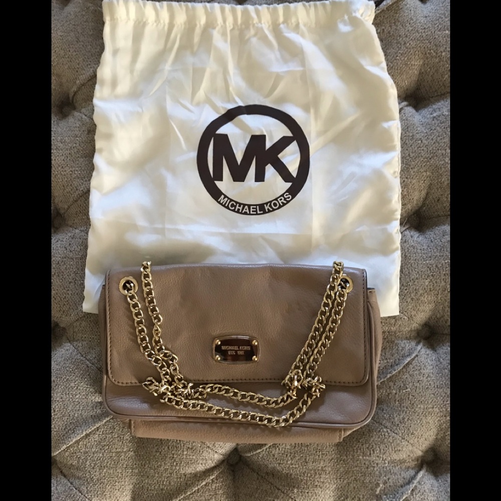 Michael Kors chain bag - Picture 2 of 5